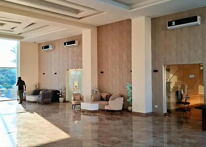 Hills Azure Paradise Szálloda 5*