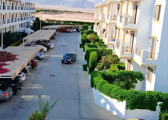 Szálloda Hills Azure Paradise 5*